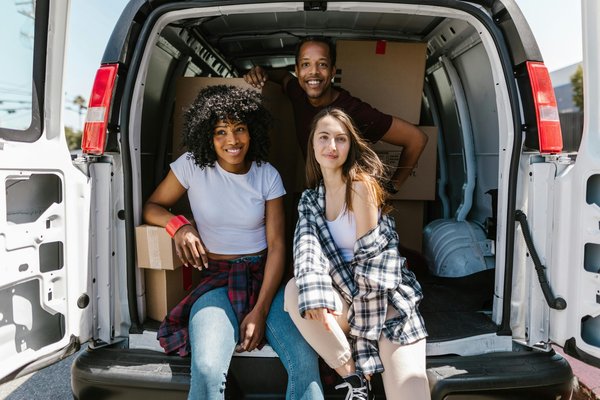 Location d'un utilitaire aller simple : la praticité réinventée pour vos trajets